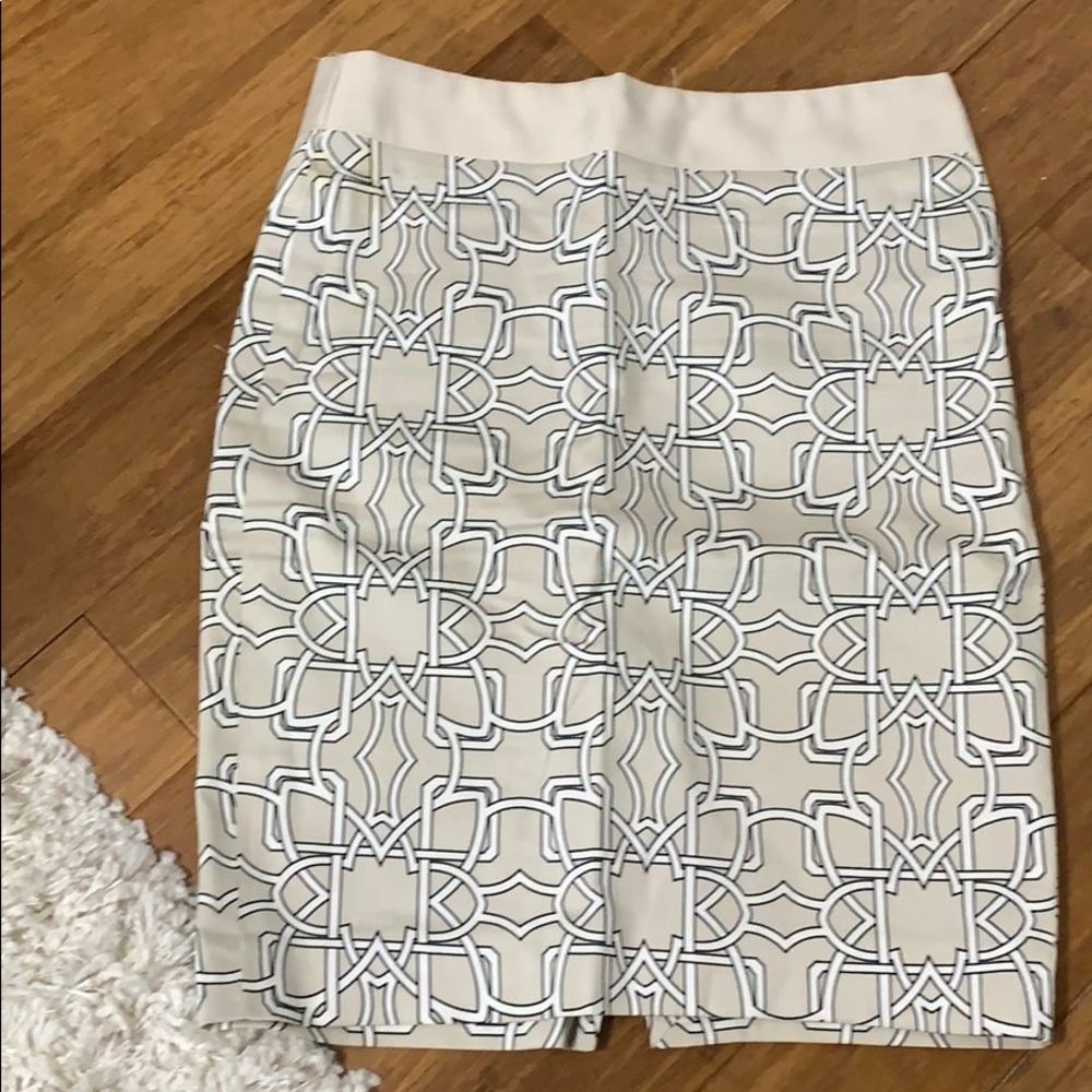 The Limited pencil skirt. Geometric print
